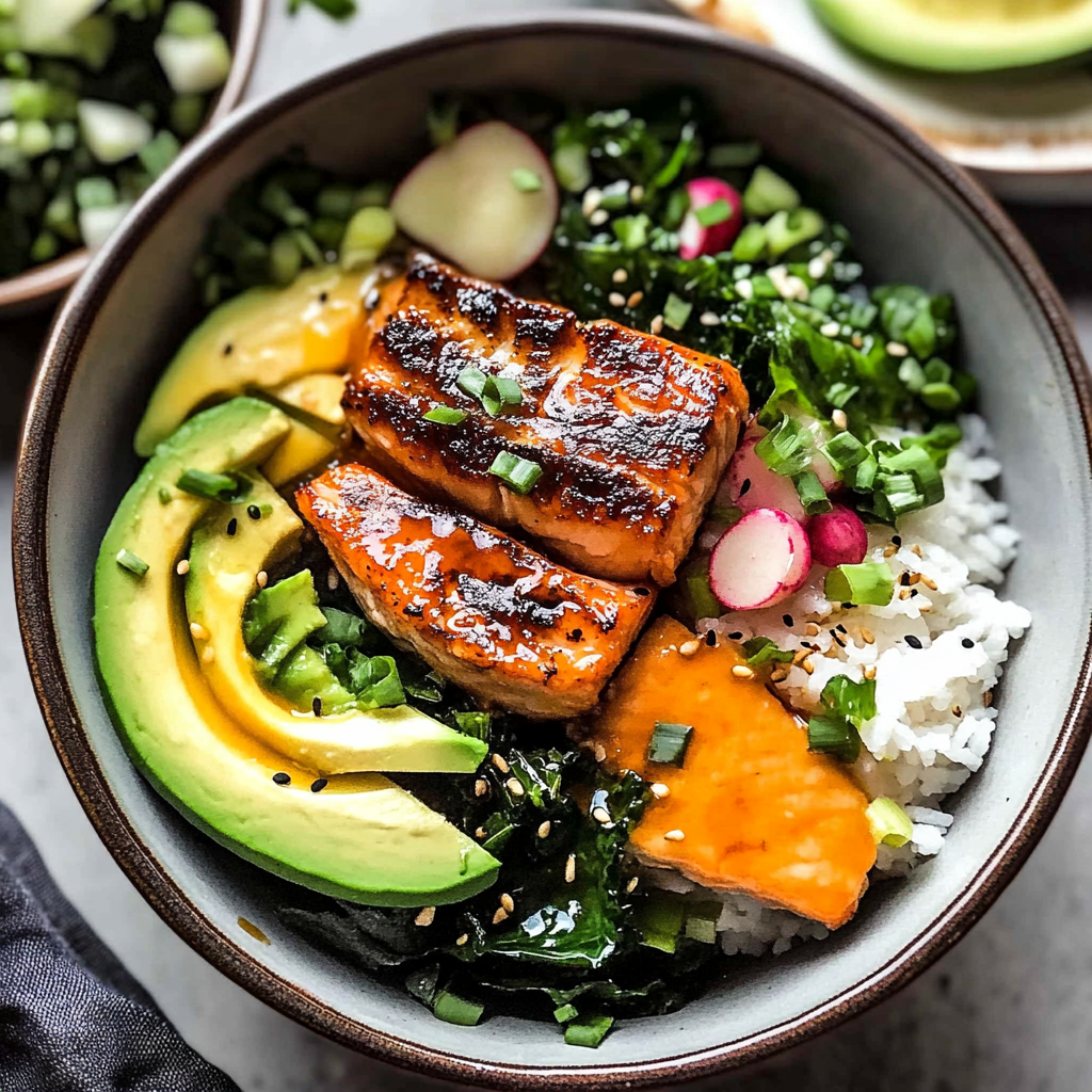 Recipe preparation for Grilled Salmon Bowl with Garlicky Kale