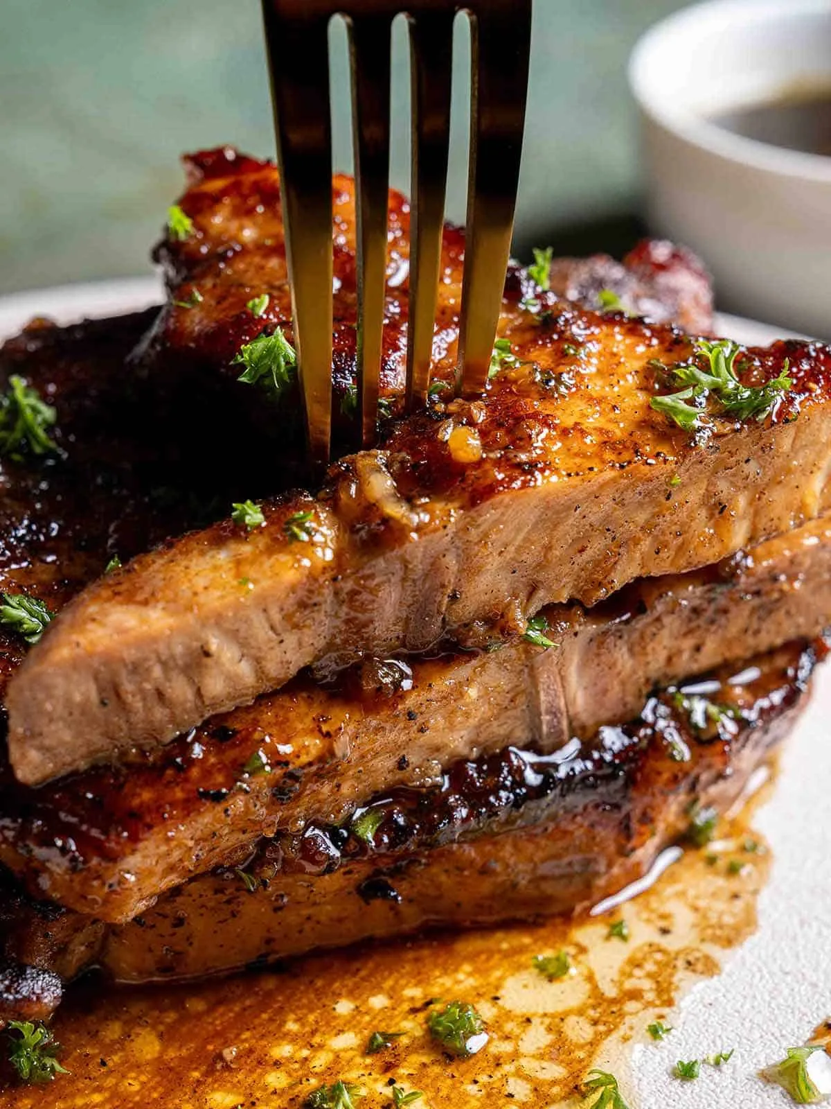 Easy Honey Garlic Pork Chops